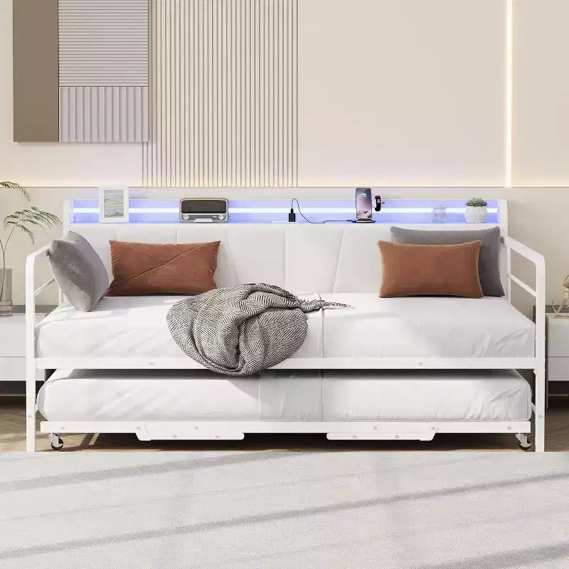 Zwillings-Tagesbett mit Ausziehbett, LED-Beleuchtung, Ladestation und Stauraum-Kopfteil, Metallrahmen für Wohnzimmer, Schlafzimmer, Gästezimmer